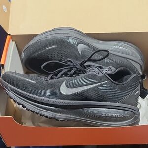 Nike Men's Black ZoomX Athletic Shoes